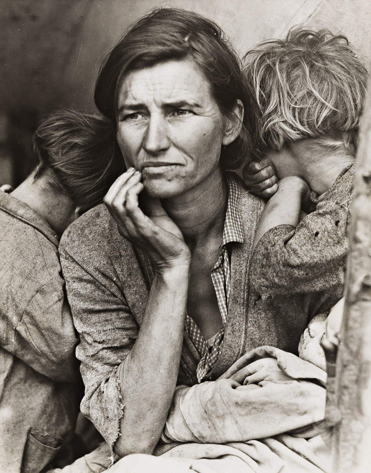 DOROTHEA LANGE (1895-1965) Migrant Mother, Nipomo, California (Destitute pea pickers in California. Mother of seven children. Age 32).